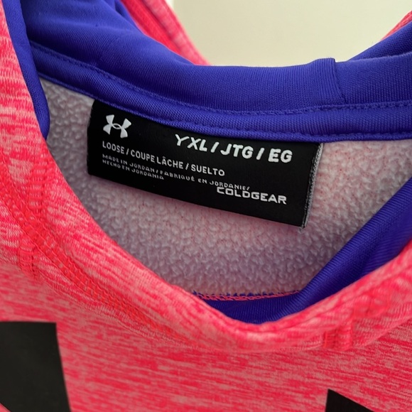 Under Armour Coldgear Girls XL Pink Fleece lined Hoodie with purple detail - Picture 5 of 9